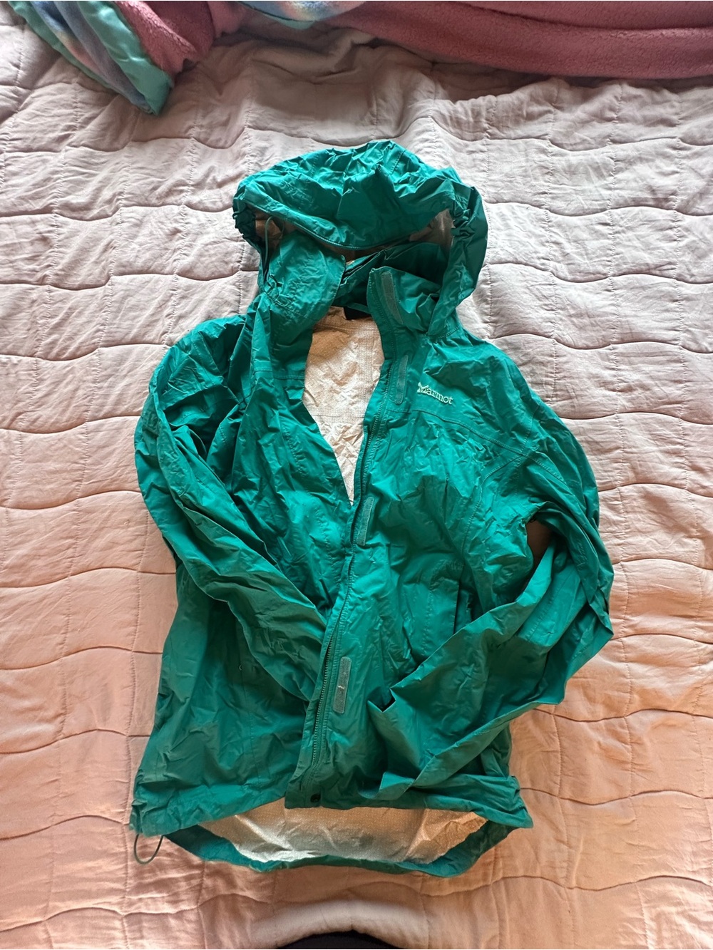 Marmot Women’s Teal Hooded Rain Jacket